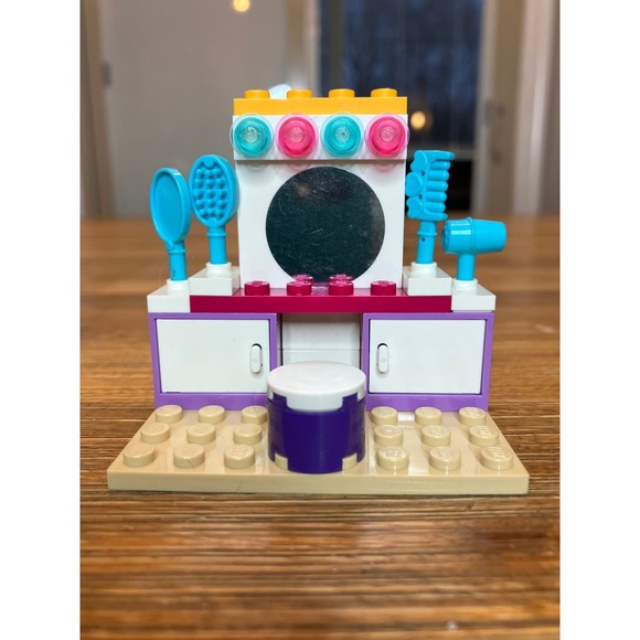 Lego Friends Andrea's Bedroom 41009 Retired Collectible - Picture 2 of 7